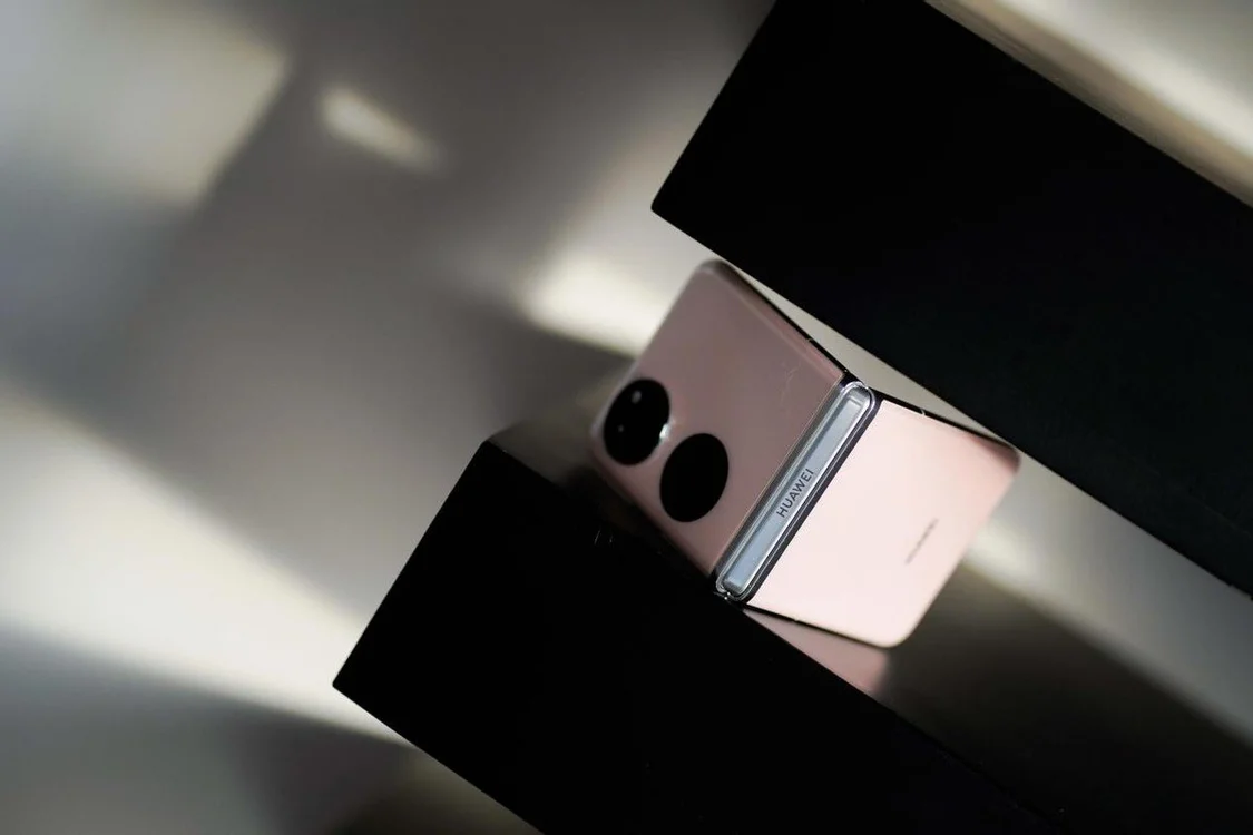 时尚搭配入门教学:华为Pocket S潮人必备出街神器1 时尚搭配入门教学:华为Pocket S潮人必备出街神器