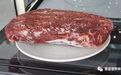 有没有比较快速的方法,帮助解冻冰箱里的肉类食品?