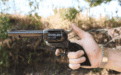 难看的武器一定没有战斗力 聊聊这这款很丑的手枪