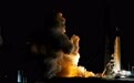 SpaceX测试载人版猎鹰9火箭 备战明年1月首秀