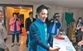 蒋介石曾孙参加国民党党庆 高人气引妇女志工骚动