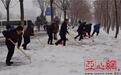 新疆昌吉市：开展“冬日暖心 美化家园”全民公益日活动