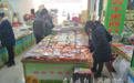 小年到,济南这家市场的年货商品“堆积如山”