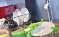 日本发明手持洗碗神器 这脑洞不得不服！