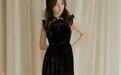 春夏和杨超越穿着miumiu同款小黑裙,网友:高级和廉价的区别!