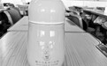 老师写“定制”藏头诗走红