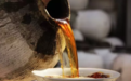 茶类隐,酒类侠,茶使人清醒,酒让人迷醉