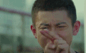撸个串|男子将残障乞丐裤子扒下,画面惊呆路人!