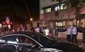 厦门女司机开路虎猛撞挡路捷豹围观者叫好,警方刑拘肇事者