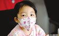 郑州"病房学校"里 志愿者为白血病小患者过六一儿童节