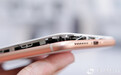 疑似iPhone 8 Plus充电中屏幕开裂 苹果称正在了解情况