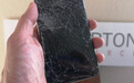 新款iPhone碎屏维修价超2000元 网友感叹“修着心疼”