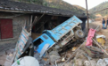 贵州:拉砖农用车从天而降砸塌房屋 室内14人死(图)