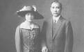 宋庆龄初见孙中山仅一岁 未料20年后爱上他嫁其为妻