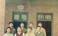 刘强东晒中学照片 呼吁降低电价提高个税起征点