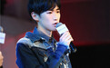 查杰生日会新歌首唱 与粉丝甜蜜上演“后背杀”