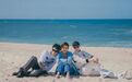 SSAK3海边拍摄,李孝利穿低调牛仔装坐C位,硬把刘在石Rain变陪衬
