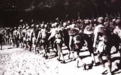 八路军兵工厂土办法,没钢造枪扒铁轨,老乡水缸生产出化学炸药