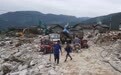 四川冕宁特大暴雨中的大堡子村:河流改道,山石砸毁民房