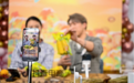 新农人走进抖音电商“山货上头条”直播间:90后小伙与老乡卖蜂蜜致富