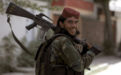 大换装！塔利班士兵扔下AK-47 扛起美式突击步枪