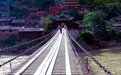 泸定桥景区因地震已关闭:未受损 正排查安全隐患