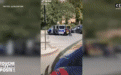 警车没油只能推着走,法国多地设立消防车等应急救援车辆优先加油通道