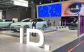 进博会汽车展区铺满“绿色”,这些车企带来什么炫酷技术?