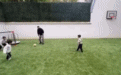 梅西陪三个儿子踢球，蒂亚戈扑救后被父亲推空门