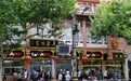 上海恢复堂食的首个周末市民排队买早点:多等一会也无妨