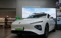 实拍荣威D7 EV:15万级家用纯电轿车的“全能选手”