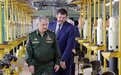 俄国防部长视察图拉州军工厂 参观火箭炮生产车间