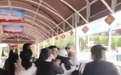 兵马俑景区女讲解员疑遭“黑导游”殴打,重庆游客挺身而出制止打人者