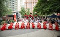 来成都市锦江区1.314爱情专线见证爱情 金婚伉俪集体“秀恩爱”