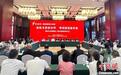 “英模片”遇冷?《消失的她》和“挺身而出的他”都被需要