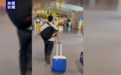 为生命保驾护航!这趟航班延误40分钟 机上旅客表示特别理解