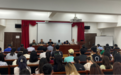记者出身的新闻学院院长开学典礼上讲述做调查往事:揭露真相比寻找真相更艰难
