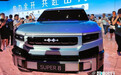 方程豹大型越野SUV豹8首发!配混动 酷似路虎卫士