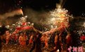 国家级非遗项目乔林烟花火龙在广东揭阳上演