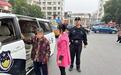 70岁老人出门买菜忘归途,湖北枣阳民警暖心帮找回