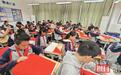 不会剪纸的T台“模特”上不好数学课