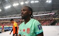 国足2-2新加坡,费南多成唯一收获,全场唯独他一人可昂首离开