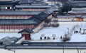 韩国首尔今冬首场雪雪量创同期新高