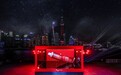 “挤爆牙膏”,高通骁龙独特创意装置点亮外滩之夜