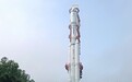 鹊桥二号中继星任务星箭组合体垂直转运至发射区