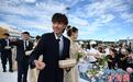 敕勒川阴山下:草原集体婚礼浪漫来“囍”