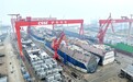 4船同坞并建 2船同日出坞 沪东中华大型LNG船建造跑出“加速度”