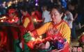 江西瑞昌举行非遗民俗范镇河灯节 祈福祭祀河灯飘满江