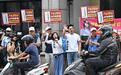 自制“我不同意”T恤反罢免,蒋万安上街头:与蓝营民代一起打拼