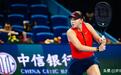 6-1！6-2！仅耗时58分钟！卫冕冠军高芙懵了！阿尼西莫娃挺进中网决赛